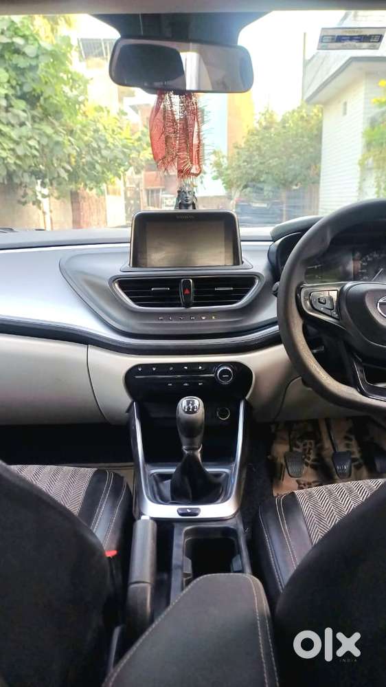 Tata Altroz 1.5 Xz Diesel Dark Edition, 2022, Diesel