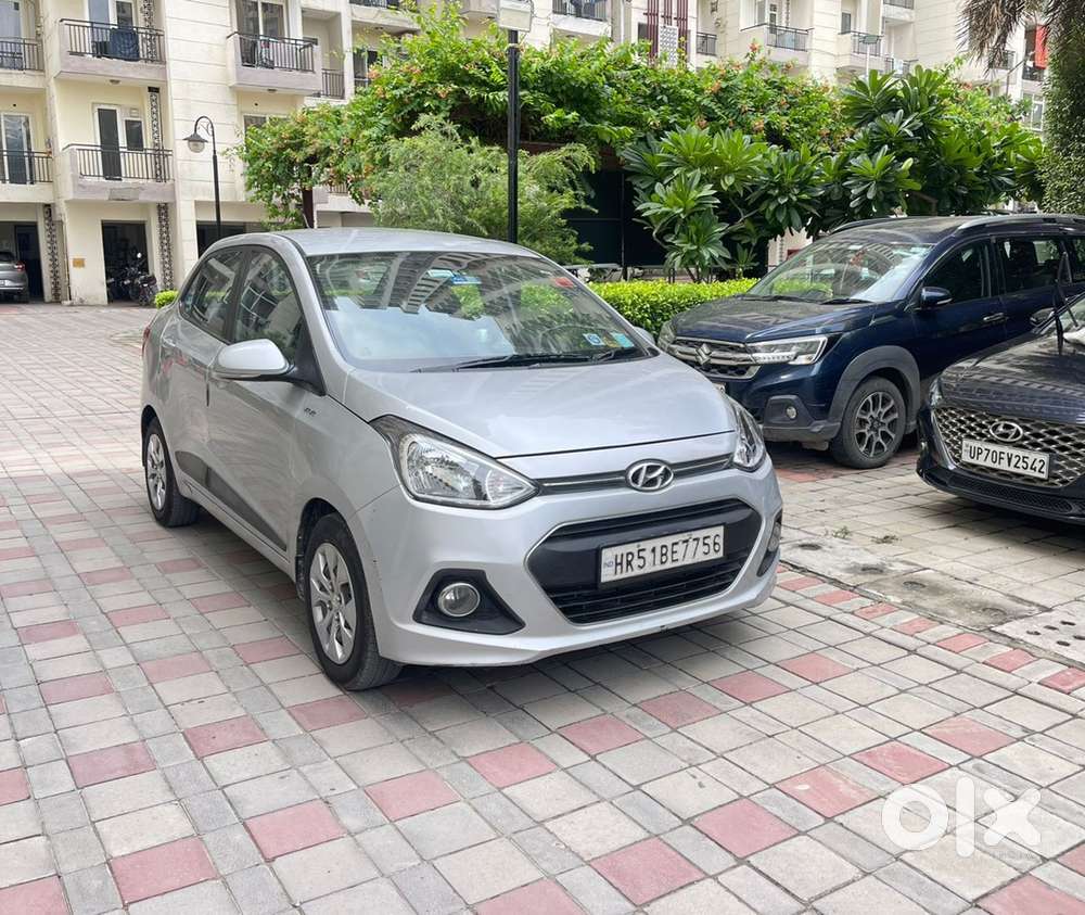 Hyundai Xcent Petrol 2015