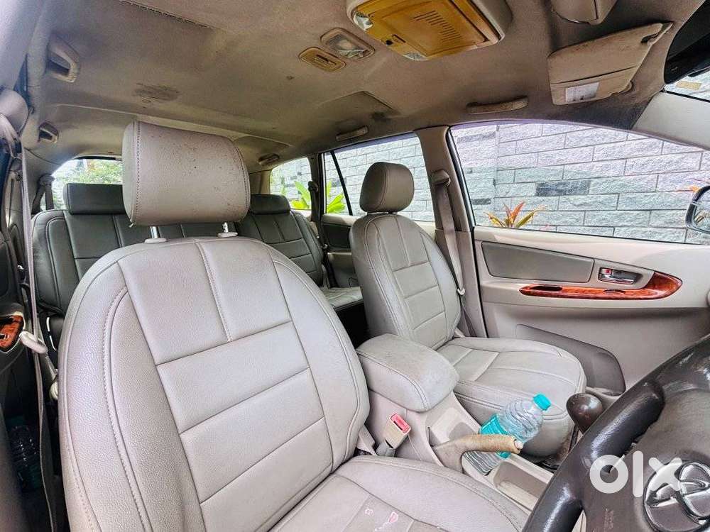 Toyota Innova 2.5 V 7 Str, 2008, Diesel