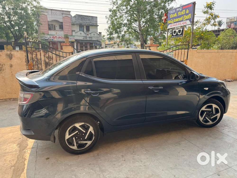 Hyundai Aura 2023 Petrol Well Maintained