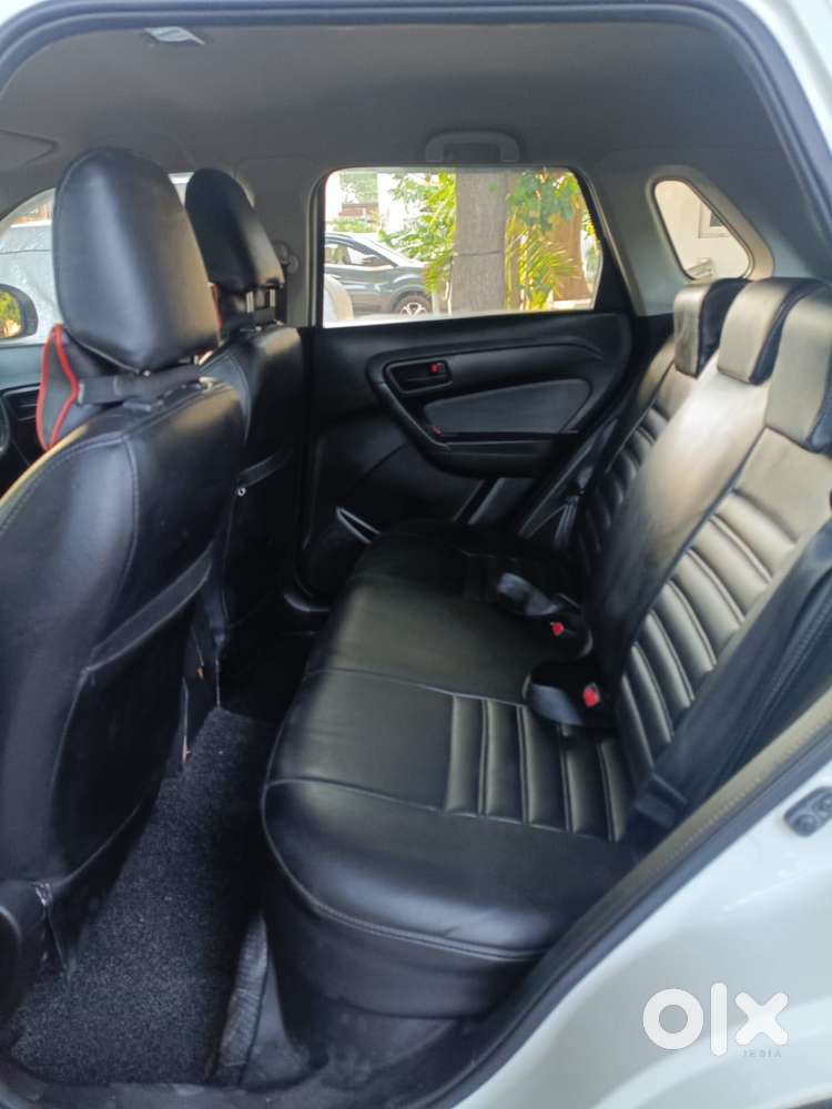 Maruti Suzuki Brezza 1.5 Lxi Smart Hybrid, 2022, Petrol
