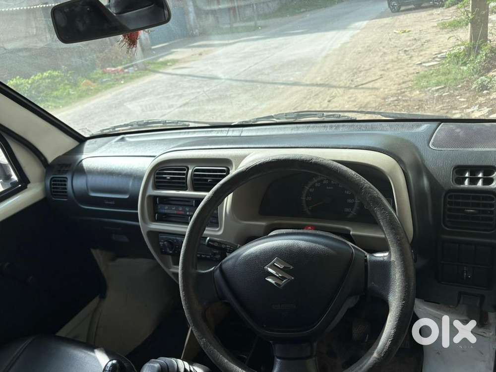Maruti Suzuki Eeco 2022 Petrol 43100 Km Driven