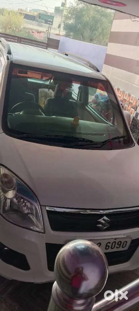 Maruti Suzuki Wagon R Flex Fuel 2015 Cng & Hybrids 300000 Km Driven