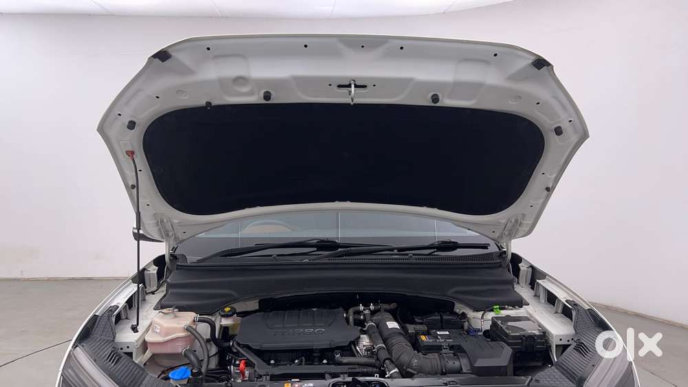 Hyundai Alcazar 1.5 Tdct Signature (o) 7s Petrol, 2024, Petrol