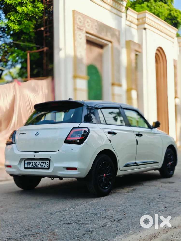 Maruti Suzuki Swift Vxi, 2025, Petrol