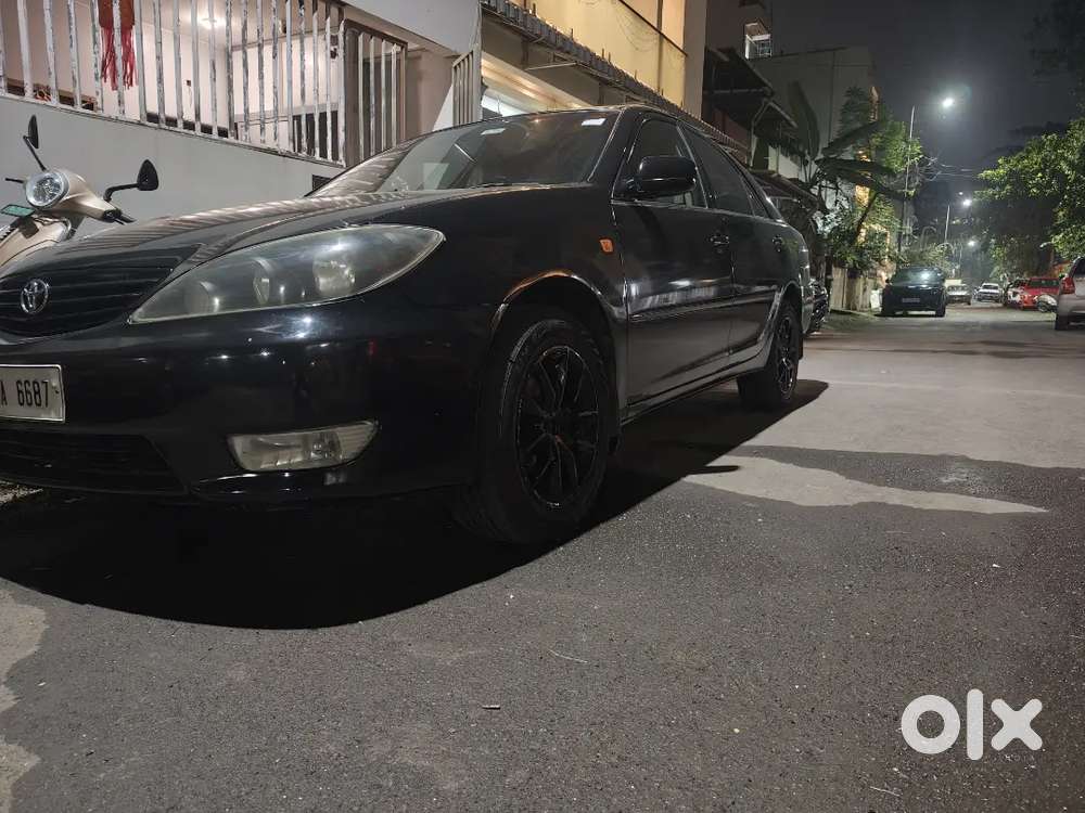 Toyota Camry 2004 Petrol Well Maintained