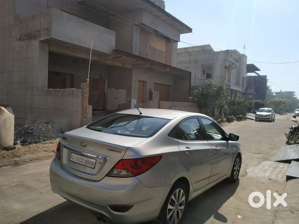 Hyundai Fluidic Verna 2013