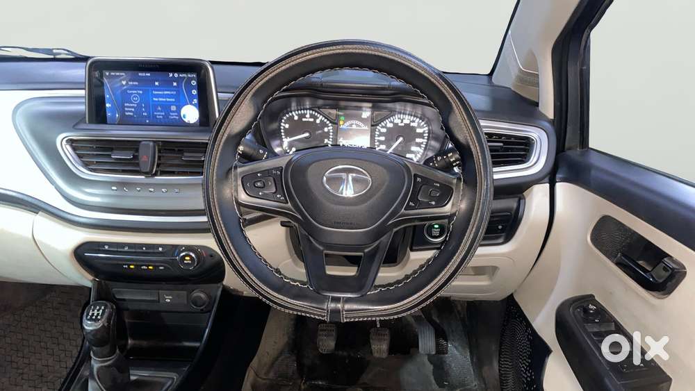 Tata Altroz 1.2 Xt, 2022, Petrol