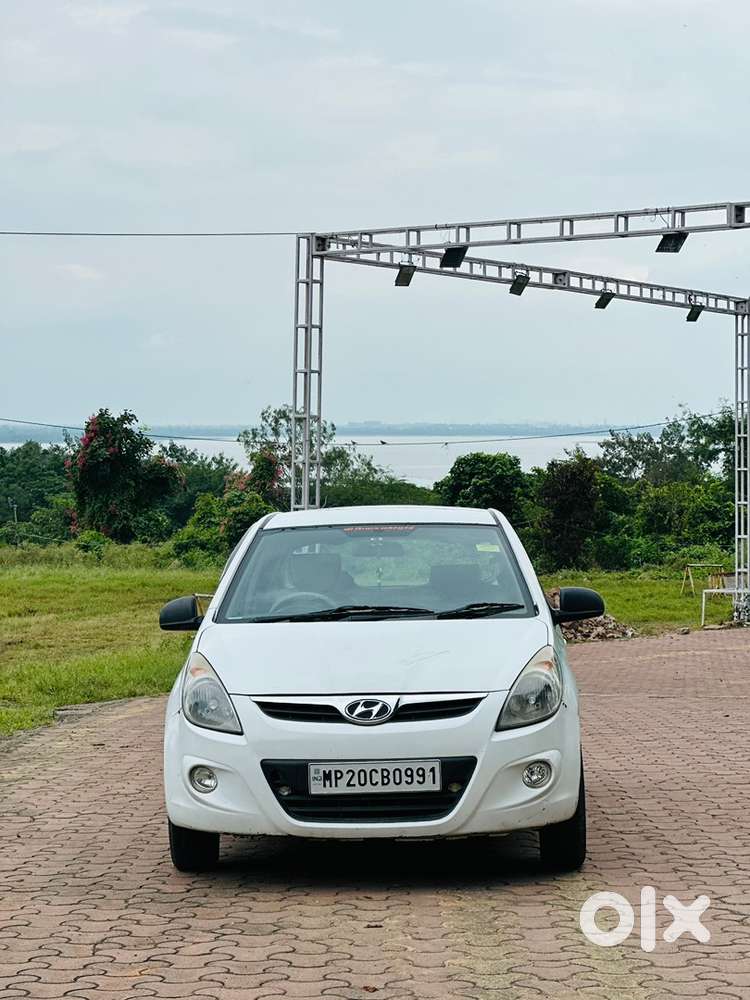 Hyundai I20 Petrol Manual 2010