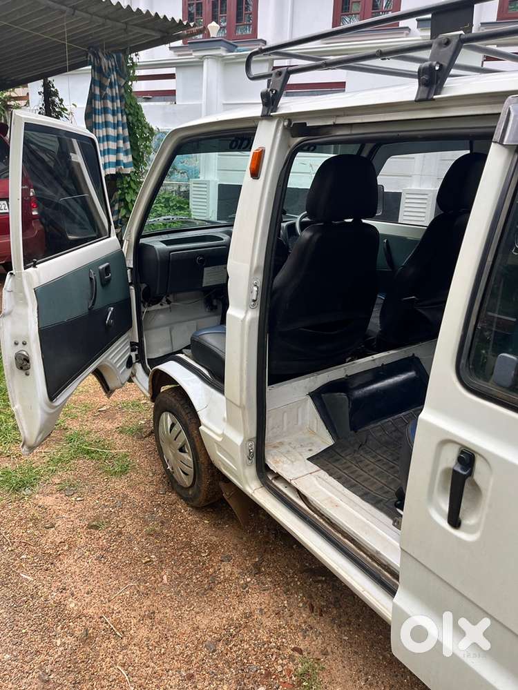 Well-maintained 2010 Maruti Suzuki Omni (petrol + Lpg) For Sale