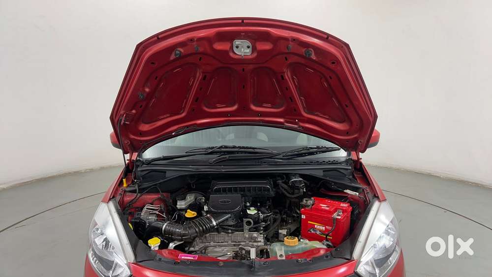Tata Tiago Xza, 2019, Petrol
