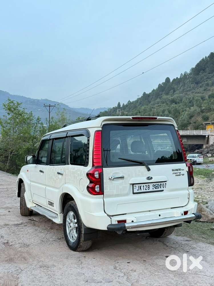 Mahindra Diesel Car 2013