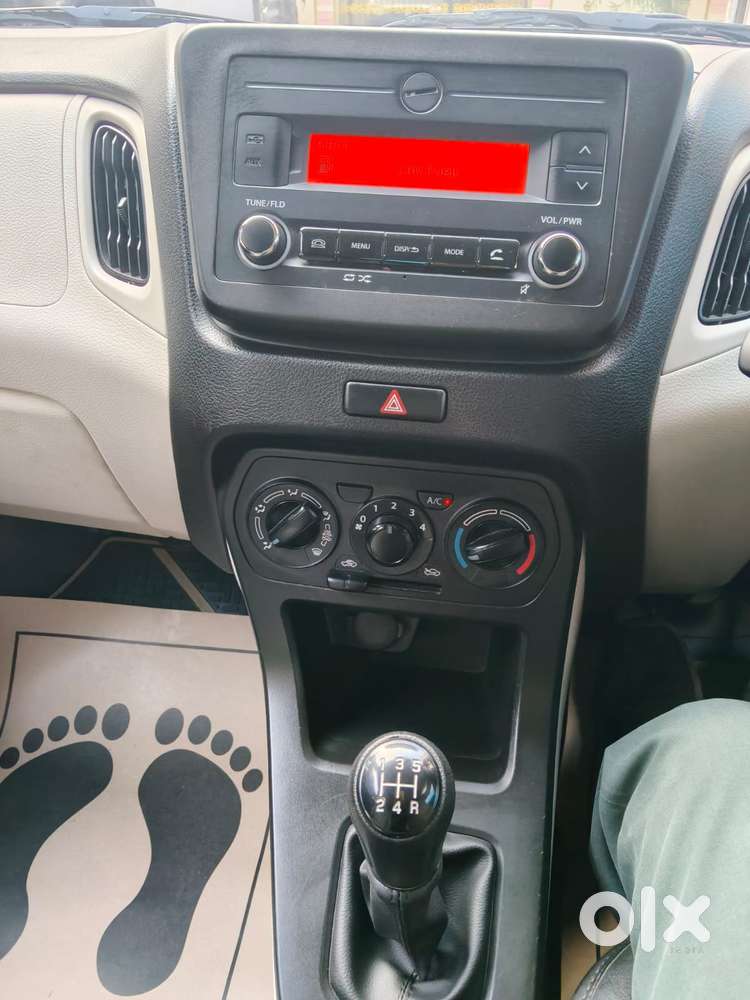 Maruti Suzuki Wagon R Vxi, 2022, Petrol