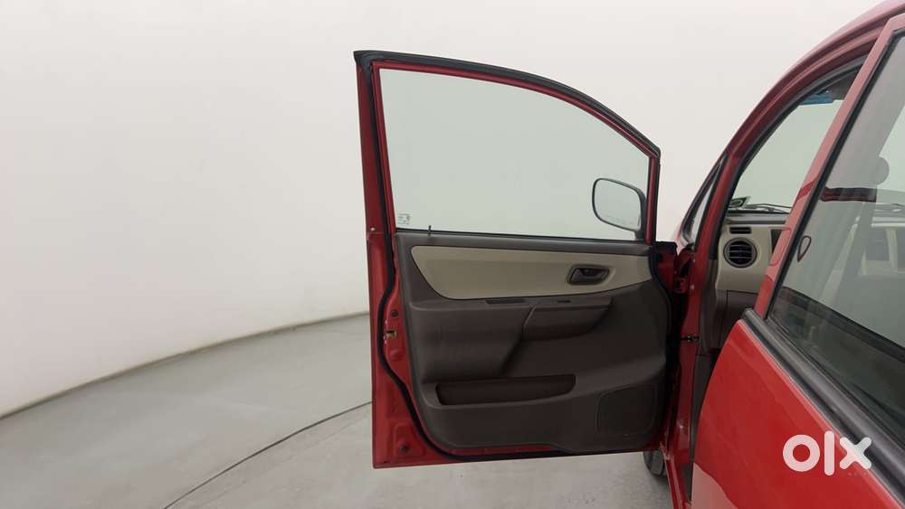 Maruti Suzuki Estilo Lxi Bs-iv, 2012, Petrol