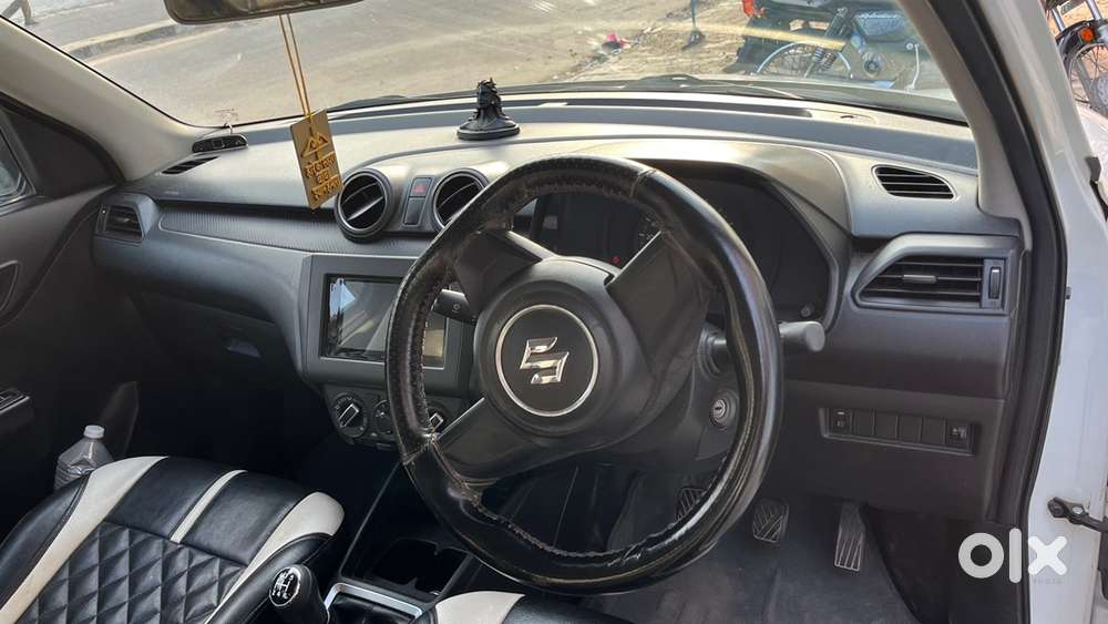 Maruti Suzuki Swift Petrol 2018