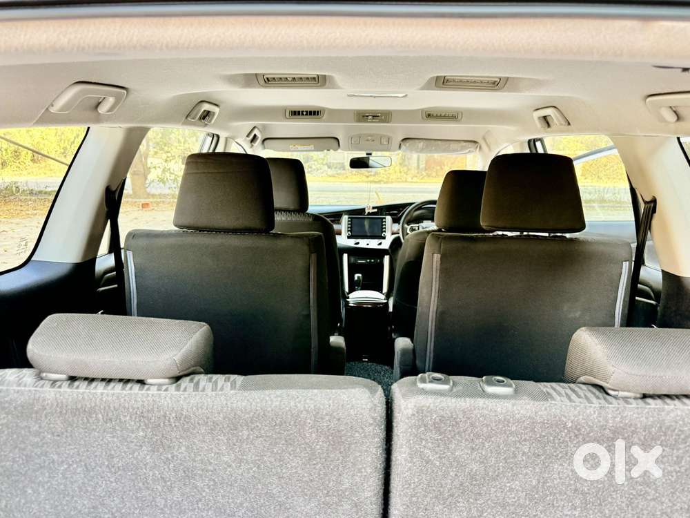 Toyota Innova Crysta 2.4 Gx Limited Edition At 7 Str, 2021, Diesel