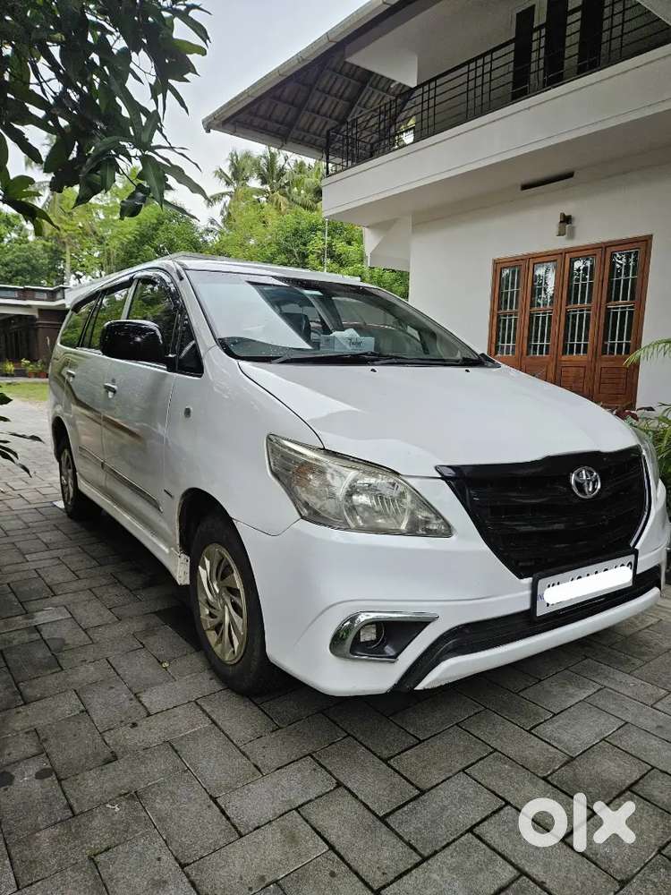 Toyota Innova 2.5 G 2013 Diesel Manual