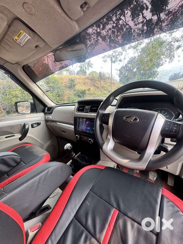 Mahindra Scorpio S10, 2015, Diesel