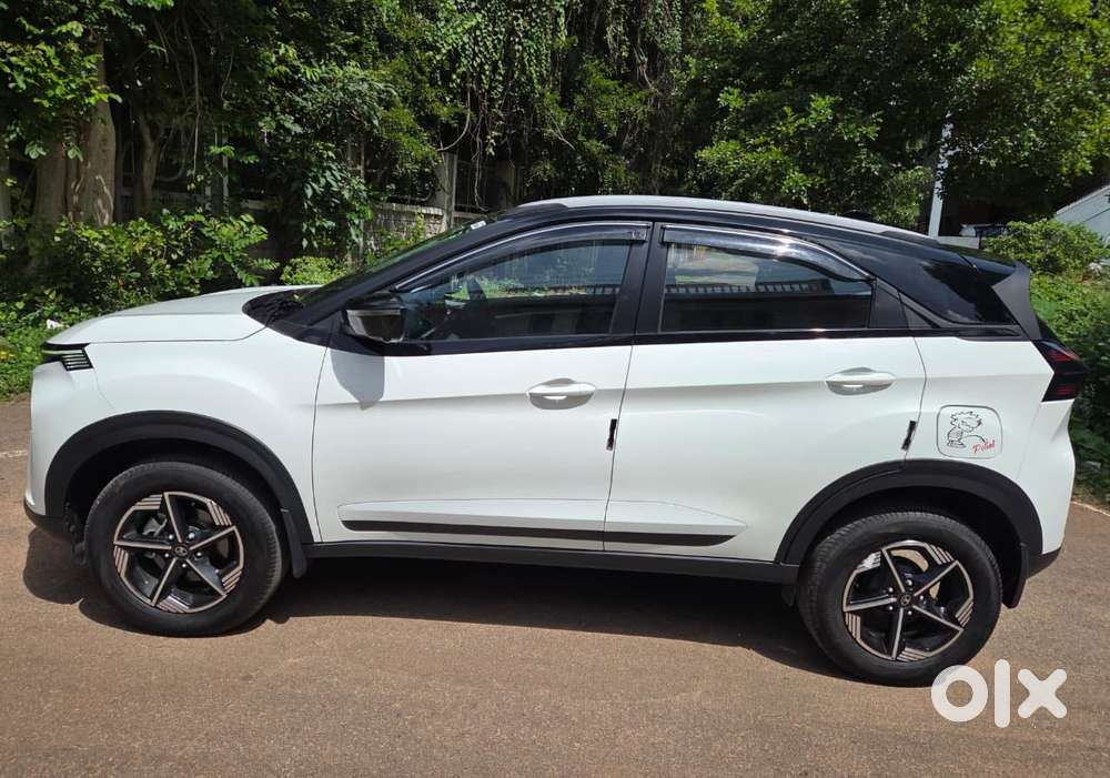 Tata Nexon Creative Plus S 1.2 Revotron Petrol 6 Amt, 2026, Petrol