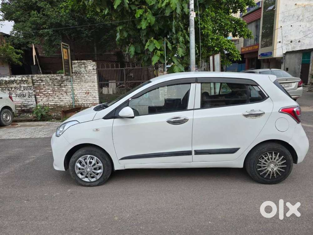 Hyundai Grand I10 Magna, 2017, Cng & Hybrids