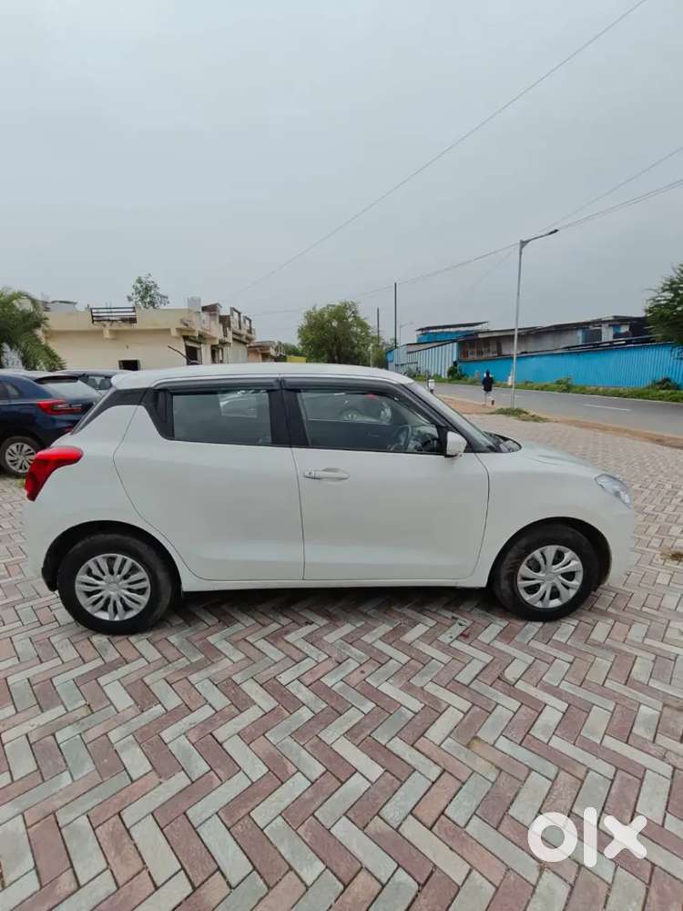 Maruti Suzuki Swift Vxi 2021 Petrol