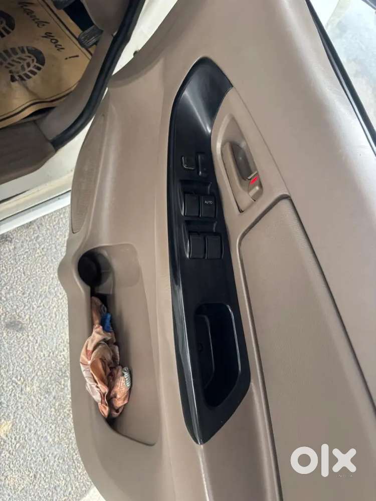 Toyota Innova 2015 Diesel Well Maintained