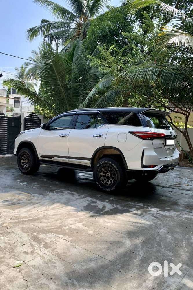 Toyota Fortuner Legender 4x2 At 2.8, 2023, Diesel
