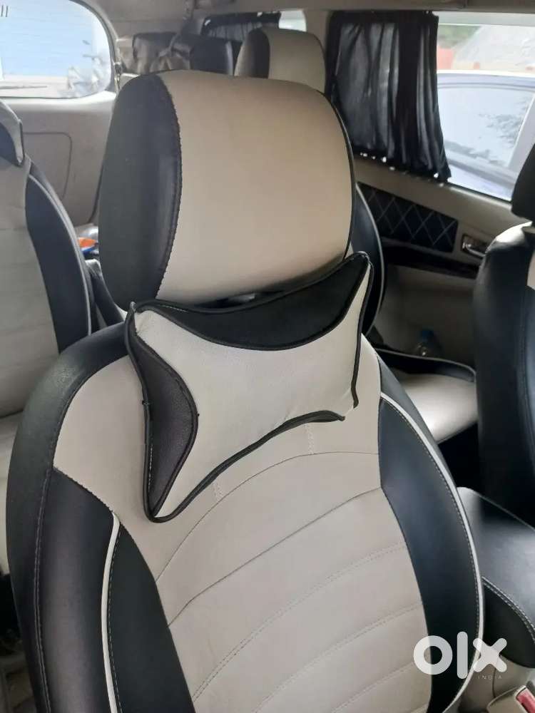 Toyota Innova 2.5 V E4 2012