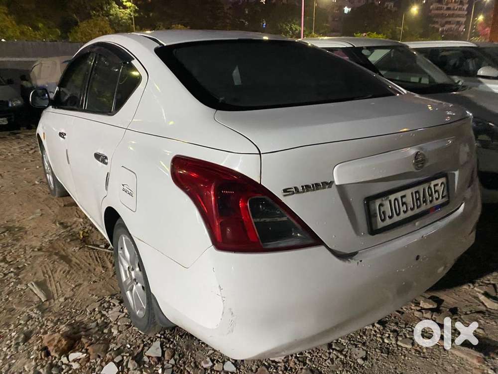 Nissan Sunny Diesel 2012