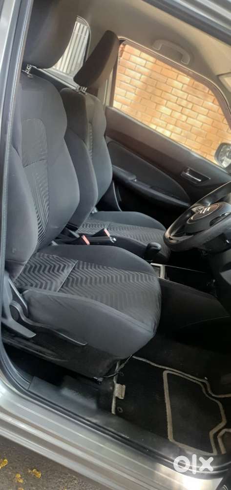 Maruti Suzuki Swift 2018 Amt Vxi, 2020, Petrol