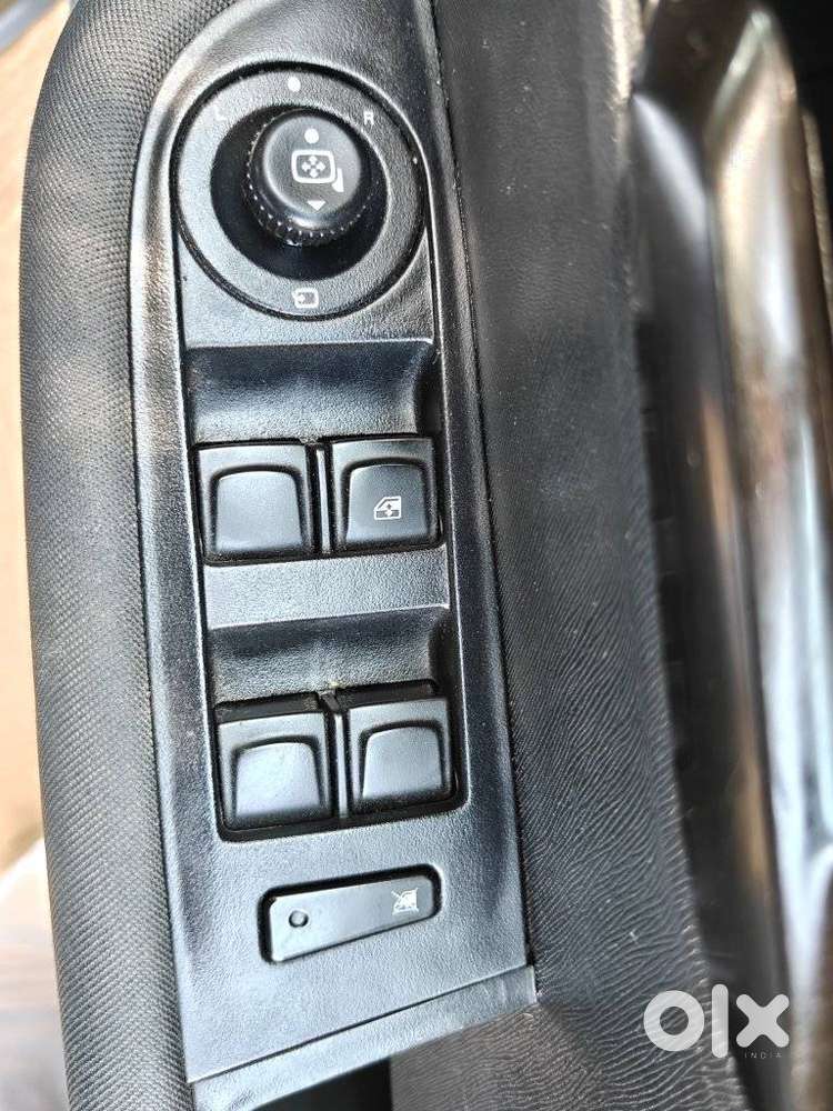 Tata Altroz 1.2 Xz Plus Dark Edition, 2022, Petrol