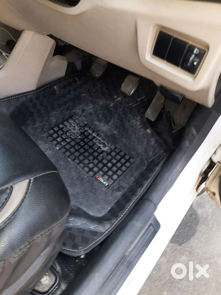 Maruti Suzuki Alto 800 2023 Petrol Well Maintained