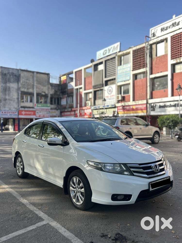 Honda City 2011-2013 V At Exclusive, 2012, Petrol