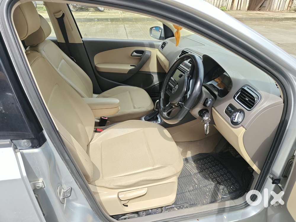 Volkswagen Vento 1.2 Tsi Highline Plus At, 2016, Petrol
