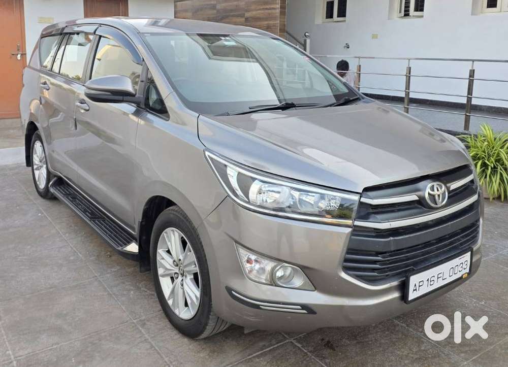 Toyota Innova Crysta 2.4 G Mt 8s, 2018, Diesel