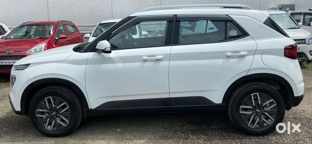 Hyundai Venue Sx Mt, 2022, Diesel