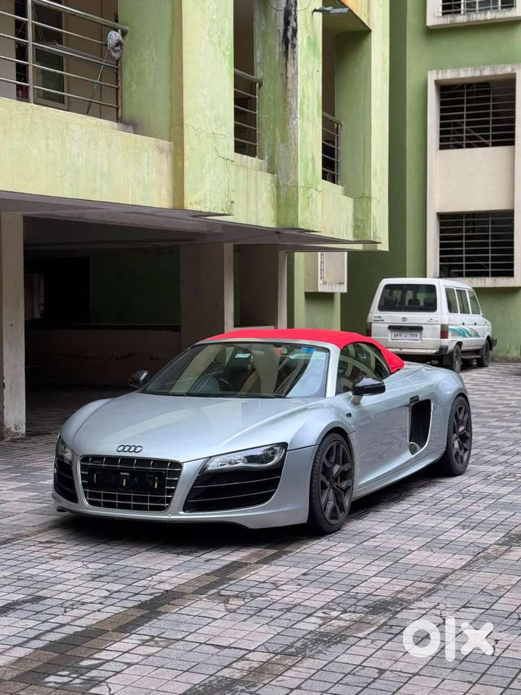 Audi R8 5.2 V10 Spyder, 2011, Petrol