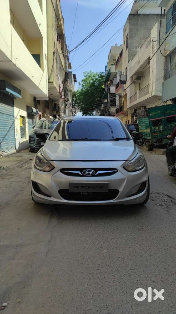 Hyundai Verna Fluidic 1.6 Vtvt Sx, 2013, Petrol