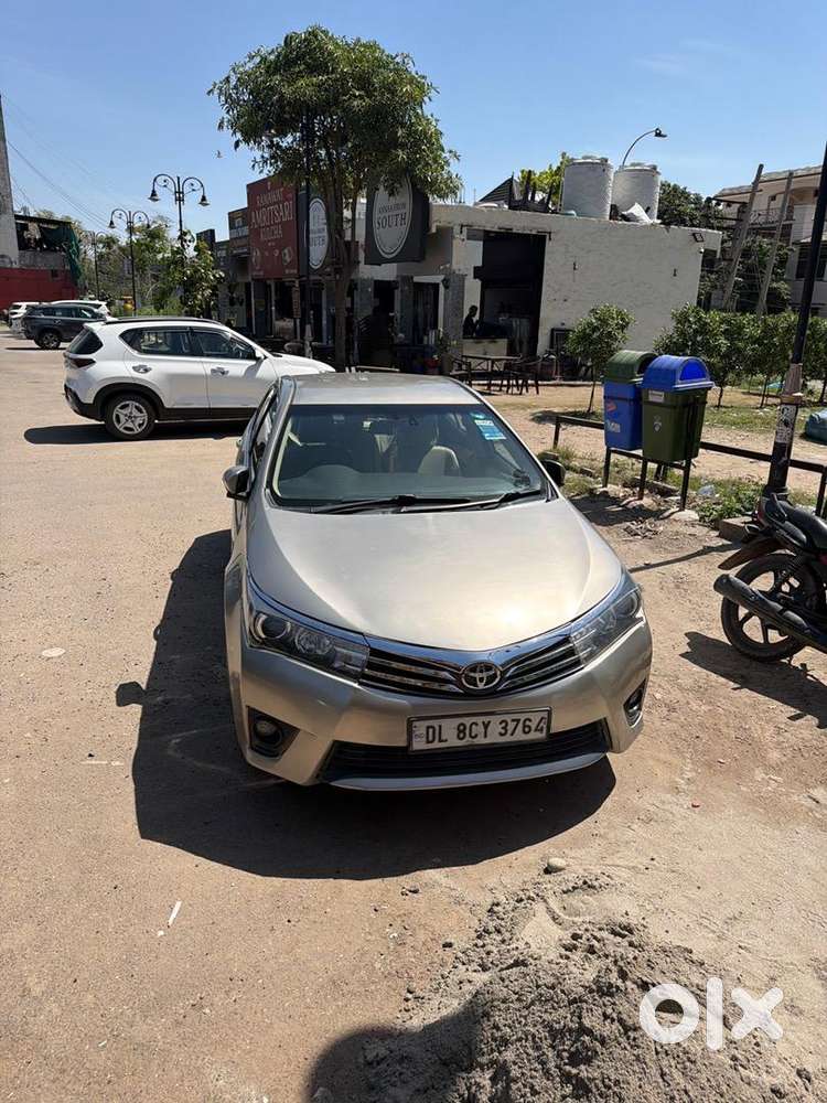 Toyota Corolla Altis 2016 Petrol Well Maintained