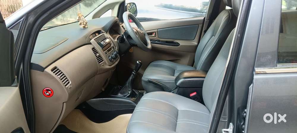 Toyota Innova [2013-2016] 2.5 G4 7 Str, 2015, Diesel