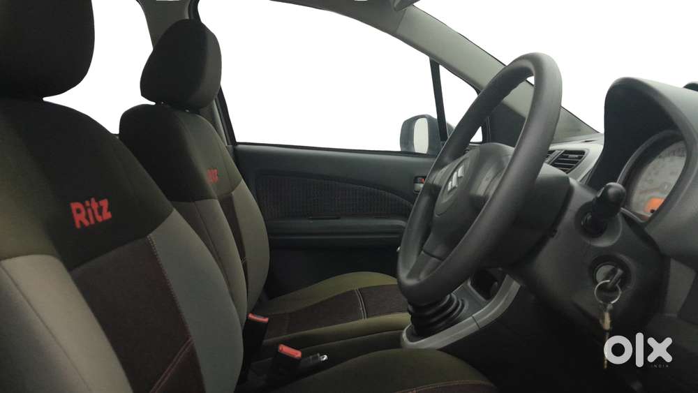 Maruti Suzuki Ritz Vxi, 2014, Petrol