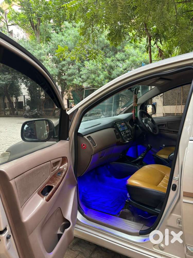 Toyota Innova Diesel Manual 2015 Year