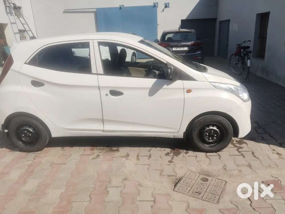 Hyundai Eon 2015 Petrol Well Maintained
