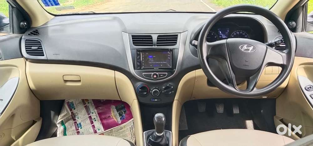 Hyundai Verna 1.6 Ex Vtvt, 2016, Petrol