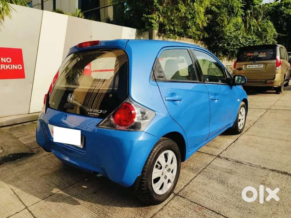 Honda Brio – Budget-friendly, Feature-loaded & Super Economical!
