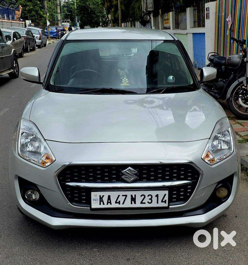 Maruti Suzuki Swift 1.2 Vxi (o), 2023, Petrol