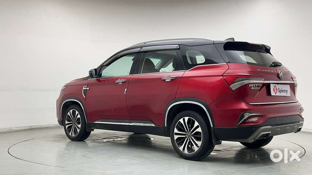 Mg Hector Plus 1.5 Sharp Turbo Cvt 6 Str, 2021, Petrol
