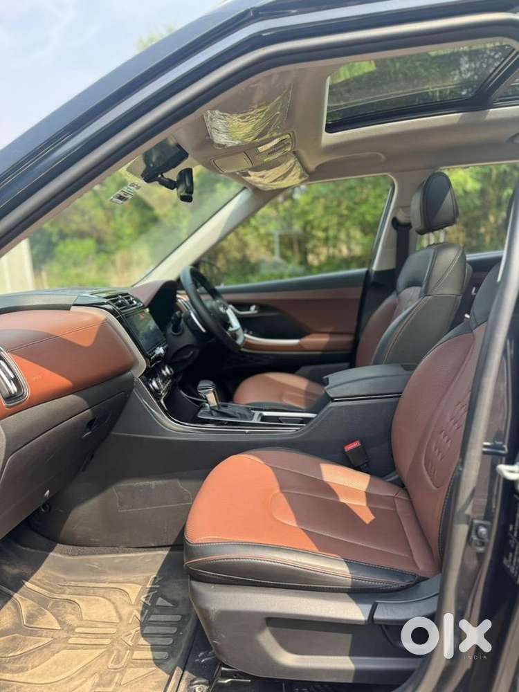 Hyundai Alcazar 2023 Petrol 6850 Km Driven