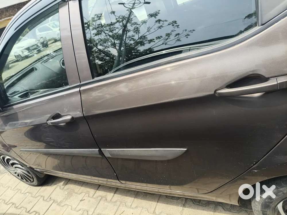 2017 Tata Tiago Xt Petrol  Mint Condition Smooth Engine  No Accident