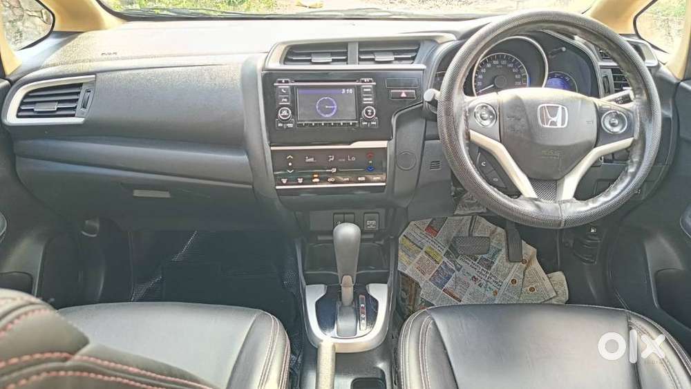 Honda Jazz V Cvt, 2022, Petrol